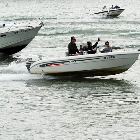 Hausboat Vlnka Apartamento Bratislava