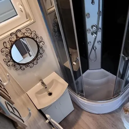 Hausboat Vlnka Apartamento