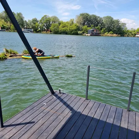 Hausboat Vlnka Apartamento Bratislava