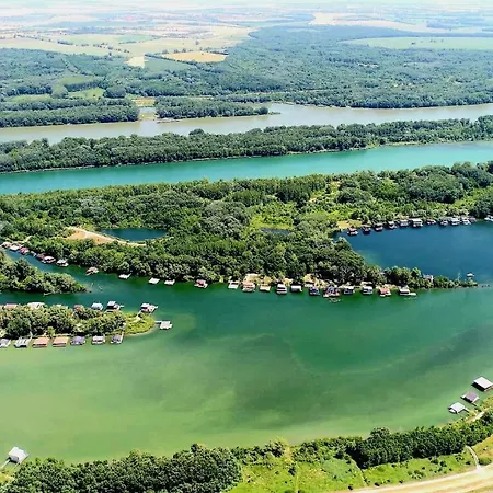 Hausboat Vlnka *
