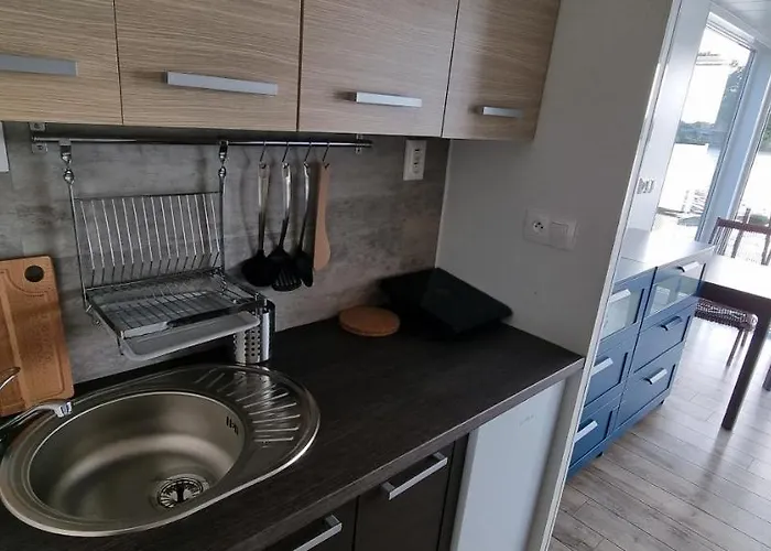 Hausboat Vlnka Bratysława