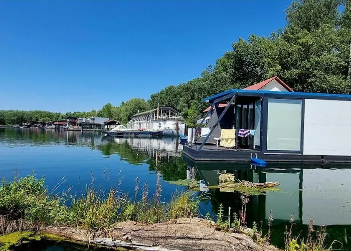 דירה Hausboat Vlnka ברטיסלאבה