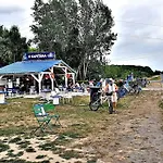 Hausboat Vlnka Pressburg